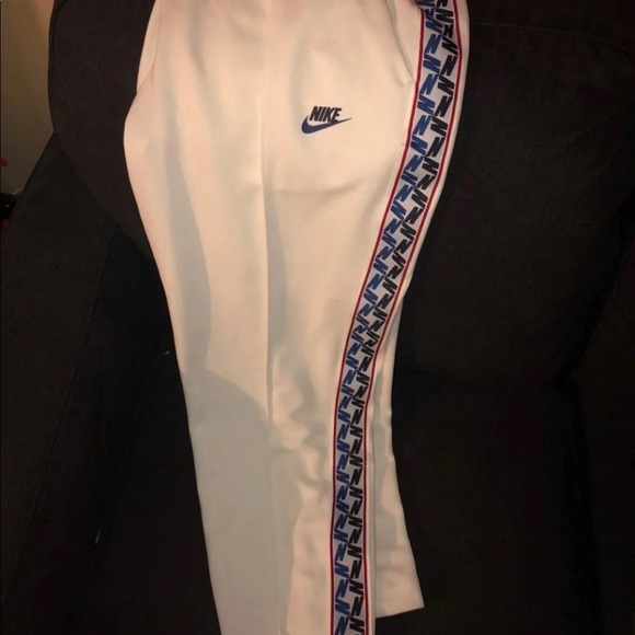 Nike Track Suit - Picture 3 of 4